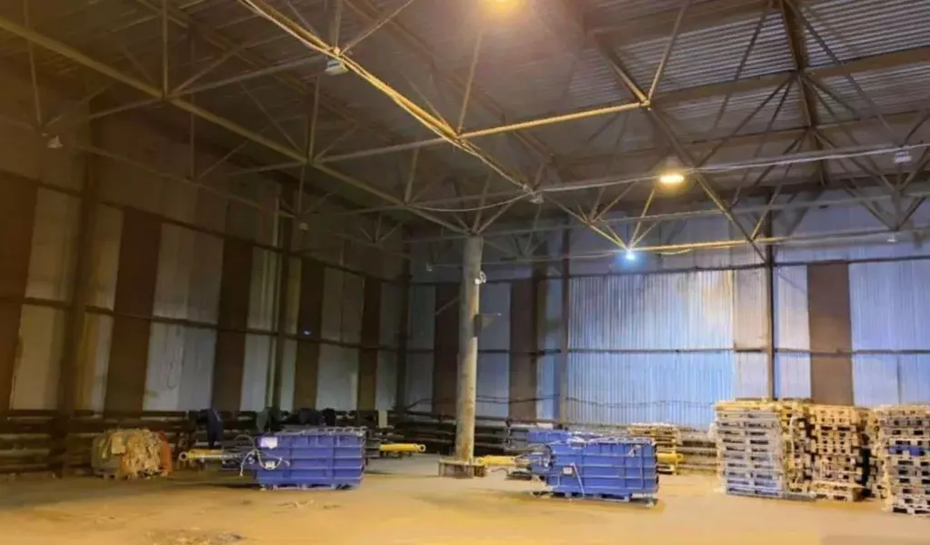 Склад в Московская область, Лобня Катюшки мкр,  (980 м) - Фото 1