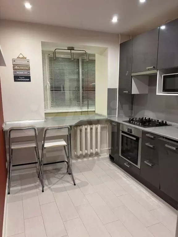 2-к. квартира, 46,8 м, 1/9 эт. - Фото 1