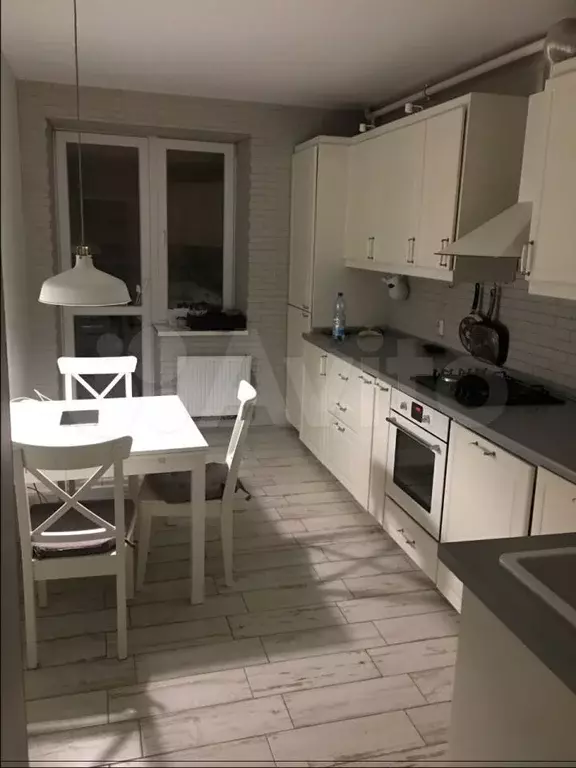 1-к. квартира, 45 м, 1/10 эт. - Фото 0