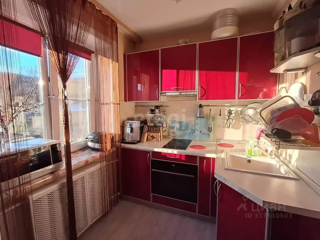 3-к кв. Сахалинская область, Южно-Сахалинск городской округ, с. ... - Фото 1