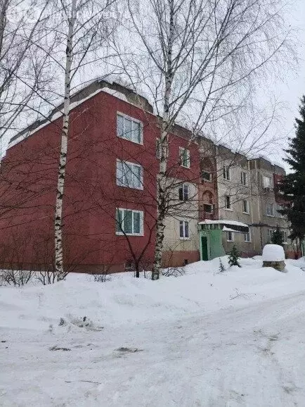 3-комнатная квартира: Выкса, посёлок Строитель, 8 (65.4 м) - Фото 1