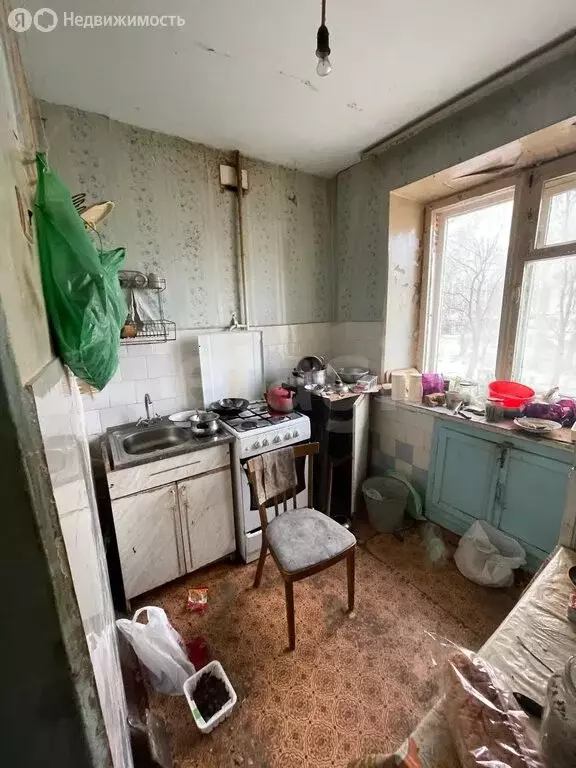 2-комнатная квартира: Альметьевск, улица Гафиатуллина, 7 (46.8 м) - Фото 2