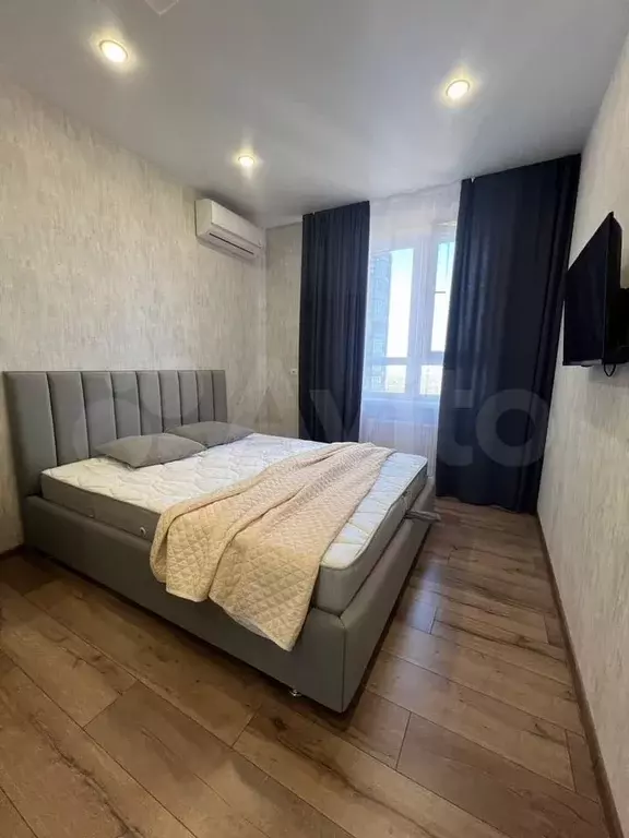 1-к. квартира, 40 м, 18/22 эт. - Фото 0