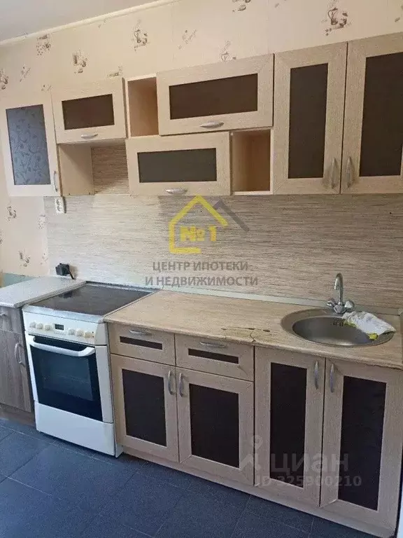 3-к кв. Челябинская область, Челябинск ул. Чичерина, 2 (65.7 м) - Фото 1