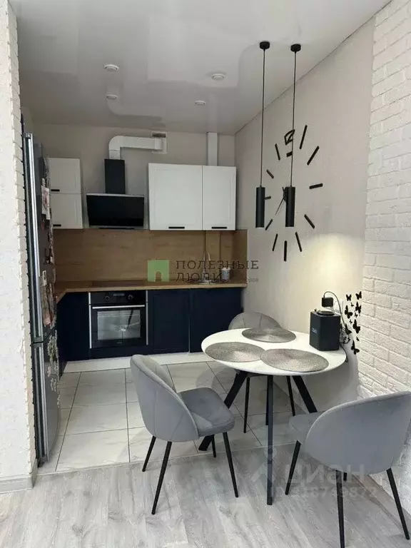 3-к кв. Башкортостан, Уфа ул. Энтузиастов, 15 (67.5 м) - Фото 0