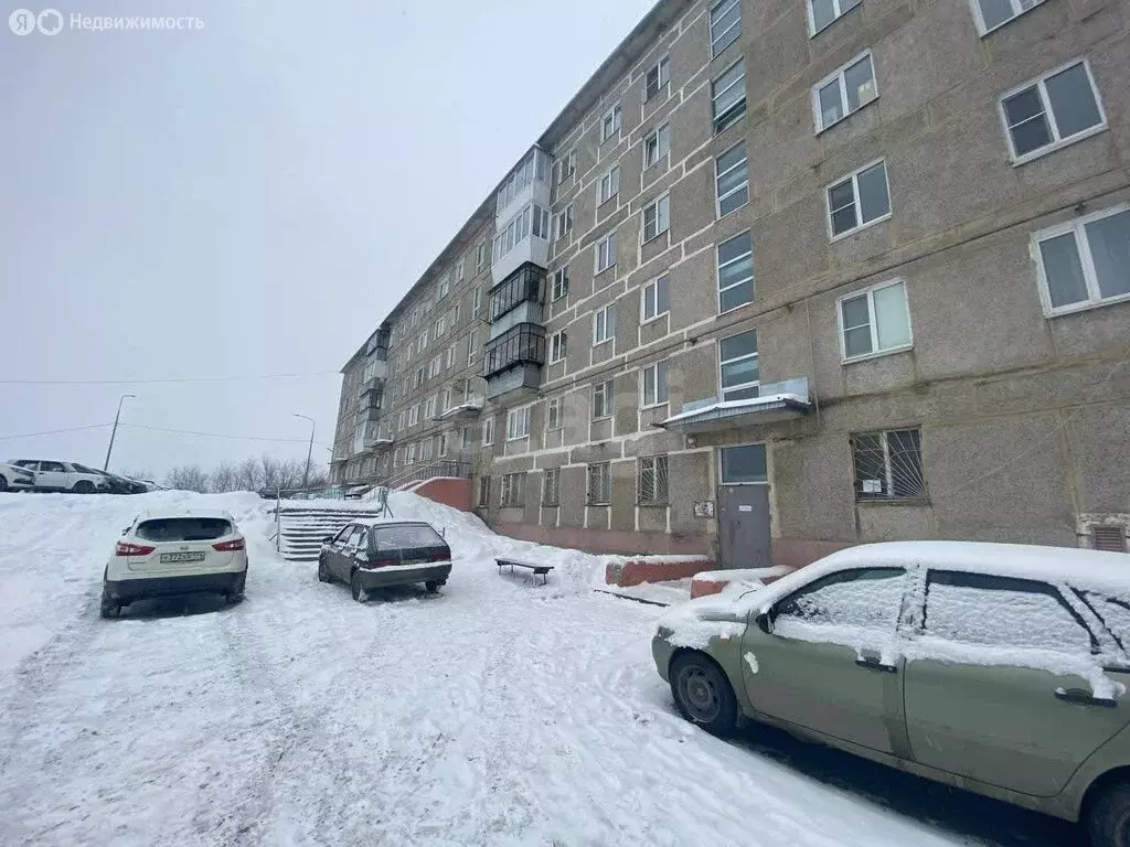 3-комнатная квартира: Катав-Ивановск, Пугачёвская улица, 68 (60 м) - Фото 2