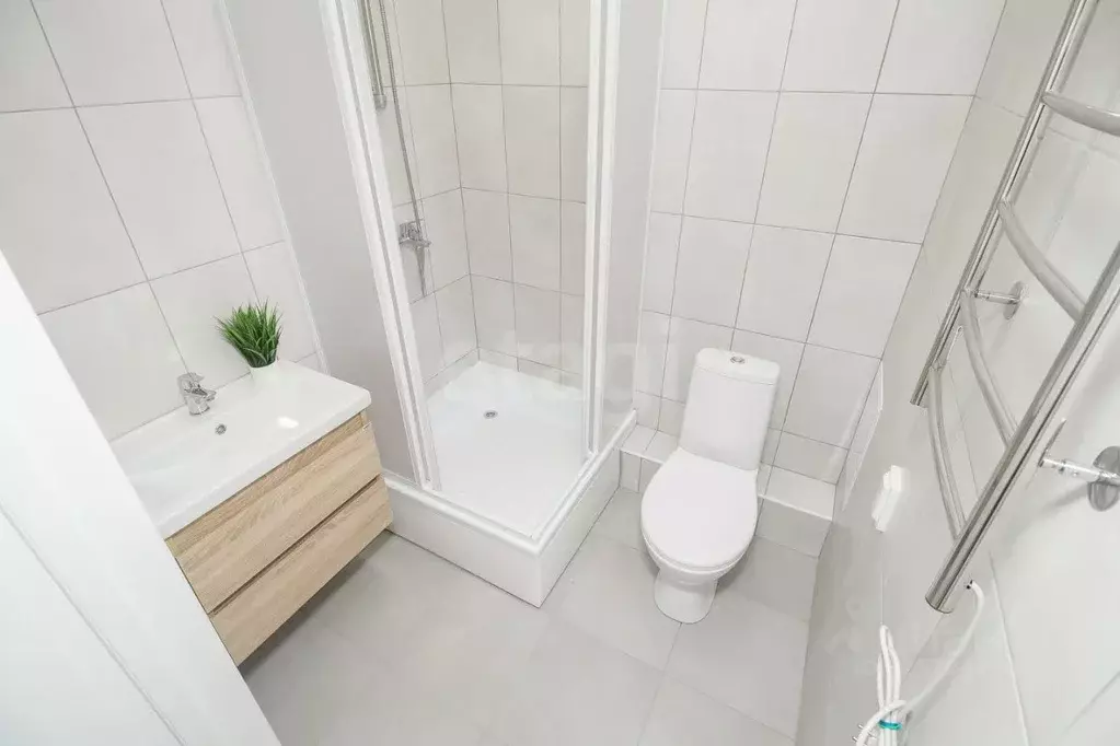 Студия Тюменская область, Тюмень ул. Краснооктябрьская, 16к1 (20.1 м) - Фото 1