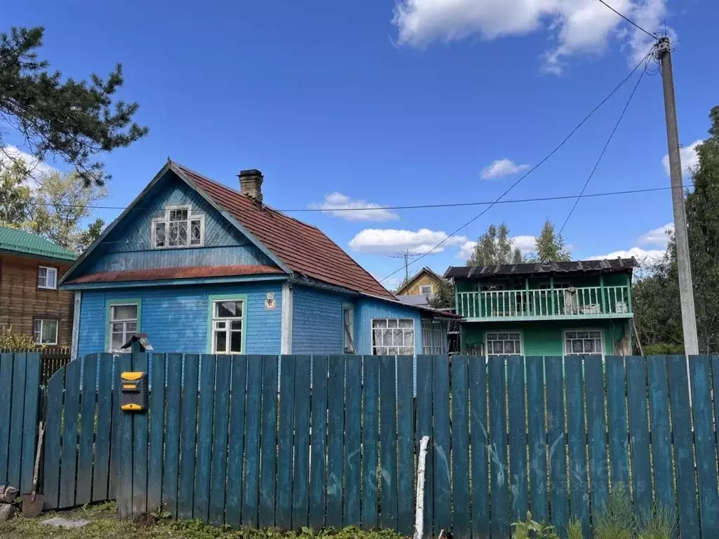 Дом в Ленинградская область, Луга Валдайский пер., 13 (52 м) - Фото 1
