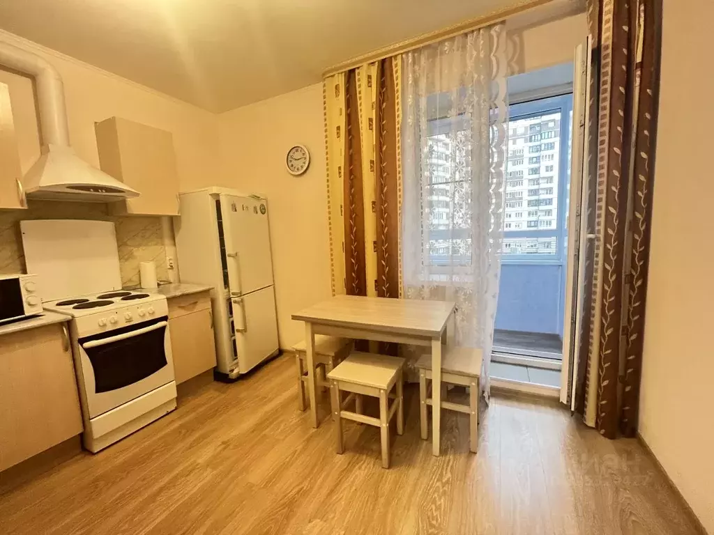 1-к кв. Ленинградская область, Мурино Всеволожский район, ул. Шоссе в ... - Фото 1