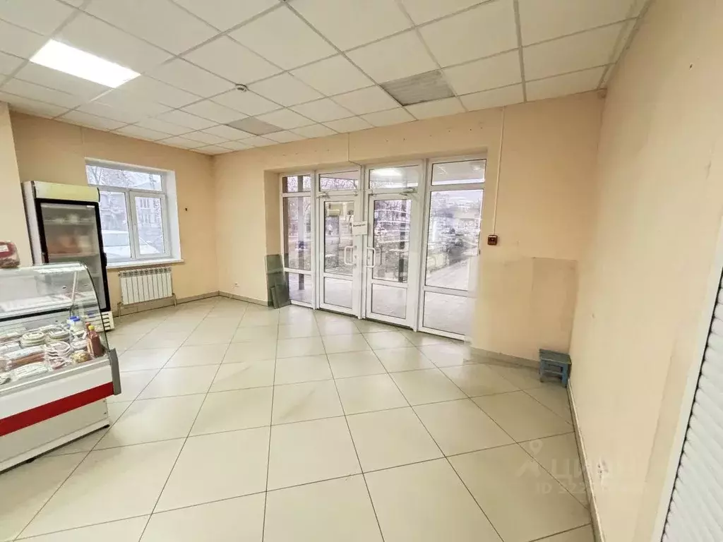 Торговая площадь в Владимирская область, Ковров ул. Ногина, 59 (15 м) - Фото 2