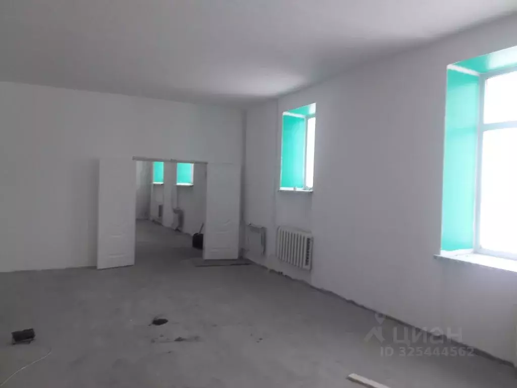 Помещение свободного назначения в Пермский край, Губаха ул. Кирова, 3А ... - Фото 2