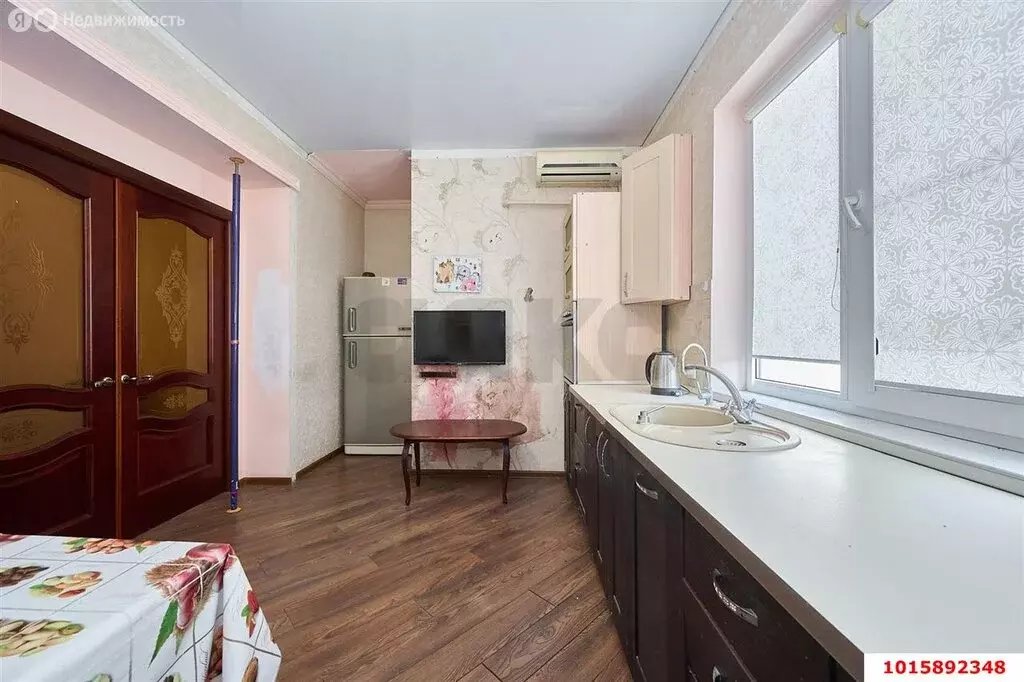 Дом в Краснодар, микрорайон Сады Калинина, Кизлярская улица, 7 (269.9 ... - Фото 1