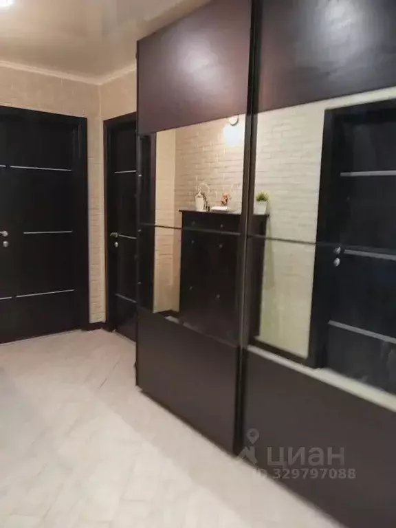 3-к кв. Санкт-Петербург ул. Пограничника Гарькавого, 40к6 (76.0 м) - Фото 2