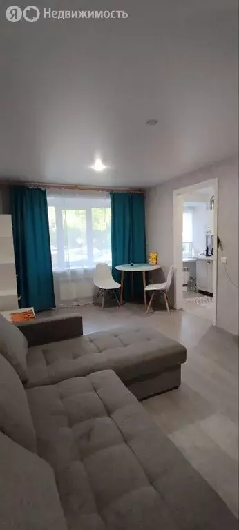 1-комнатная квартира: Бор, улица Махалова, 2 (26 м) - Фото 1
