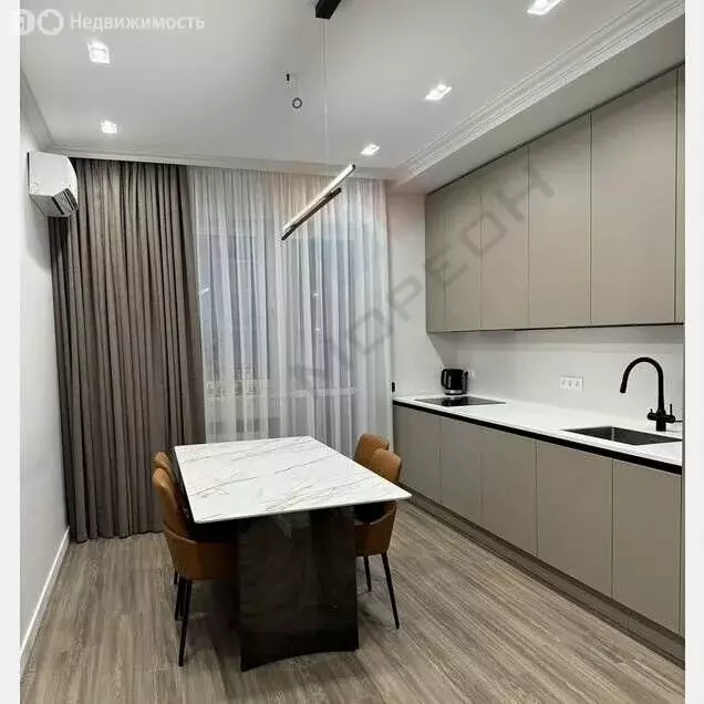2-комнатная квартира: Краснодар, Дальняя улица, 4/2к2 (72.2 м) - Фото 0