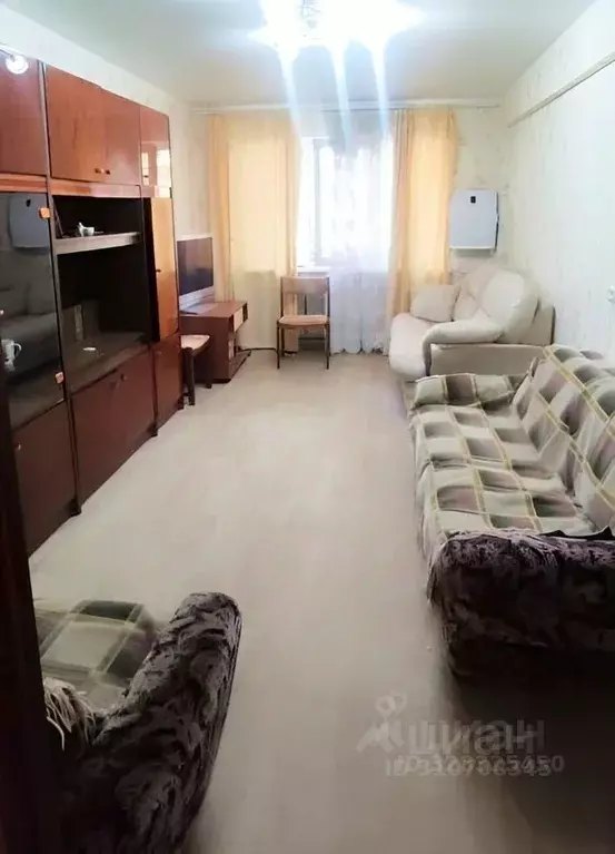 3-к кв. Омская область, Омск ул. Малиновского, 10Б (59.3 м) - Фото 0