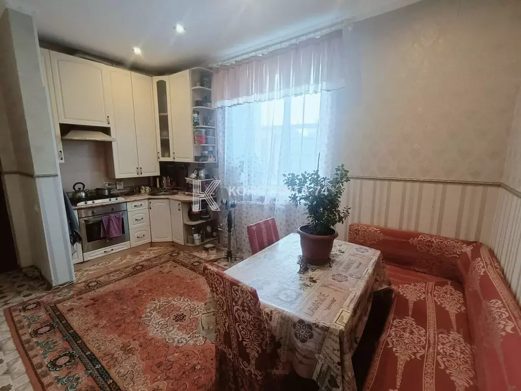 2-к кв. Челябинская область, Челябинск ул. Пономарева, 21 (65.0 м) - Фото 0