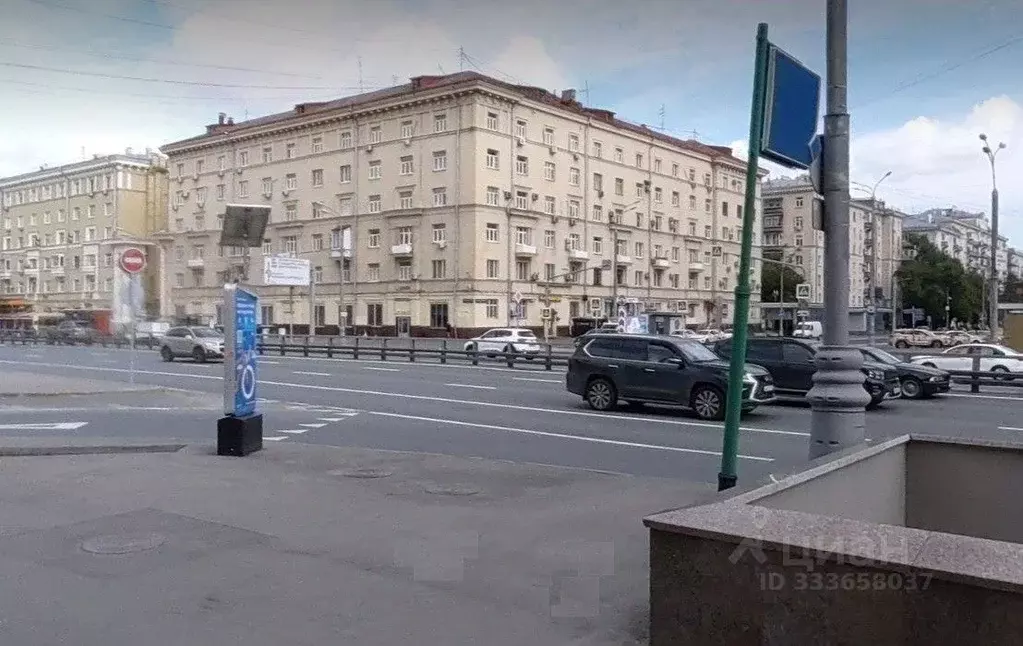 3-к кв. Москва ул. Маршала Бирюзова, 12 (98.7 м) - Фото 1