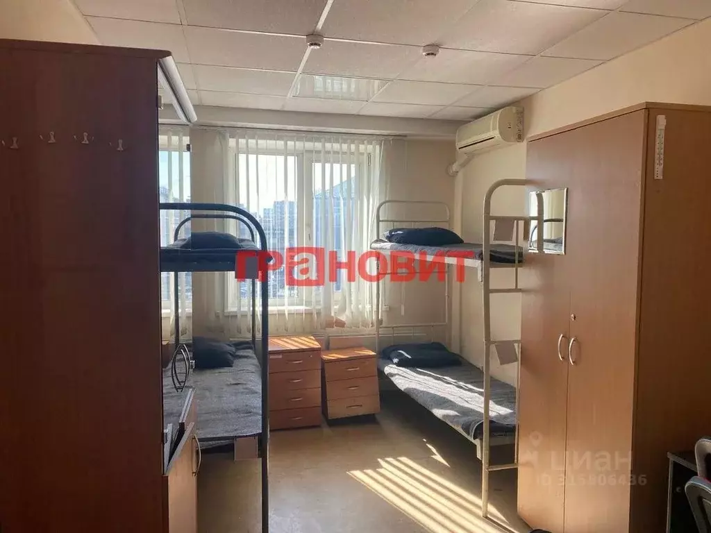 Помещение свободного назначения в Новосибирская область, Новосибирск ... - Фото 1