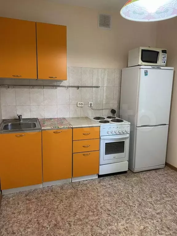2-к. квартира, 60 м, 3/7 эт. - Фото 0