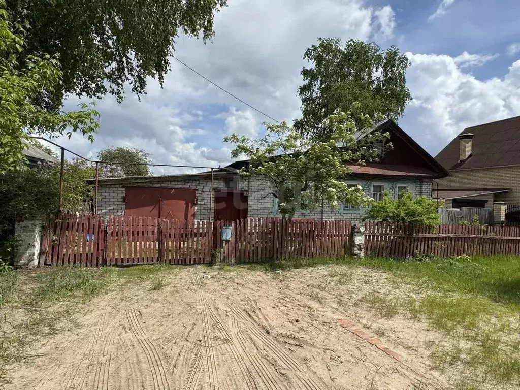 Дом в Нижегородская область, Навашино ул. Кирова, 15 (75 м) - Фото 1