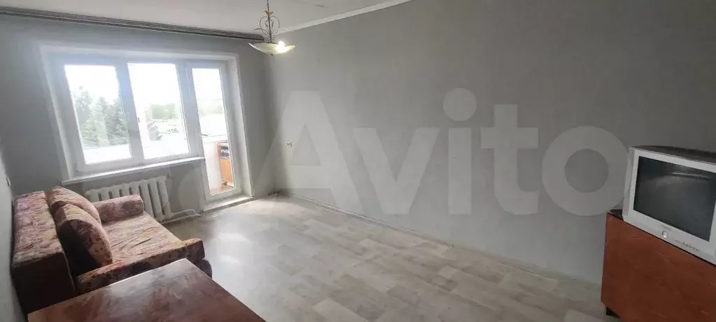 1-к. квартира, 30 м, 5/5 эт. - Фото 0