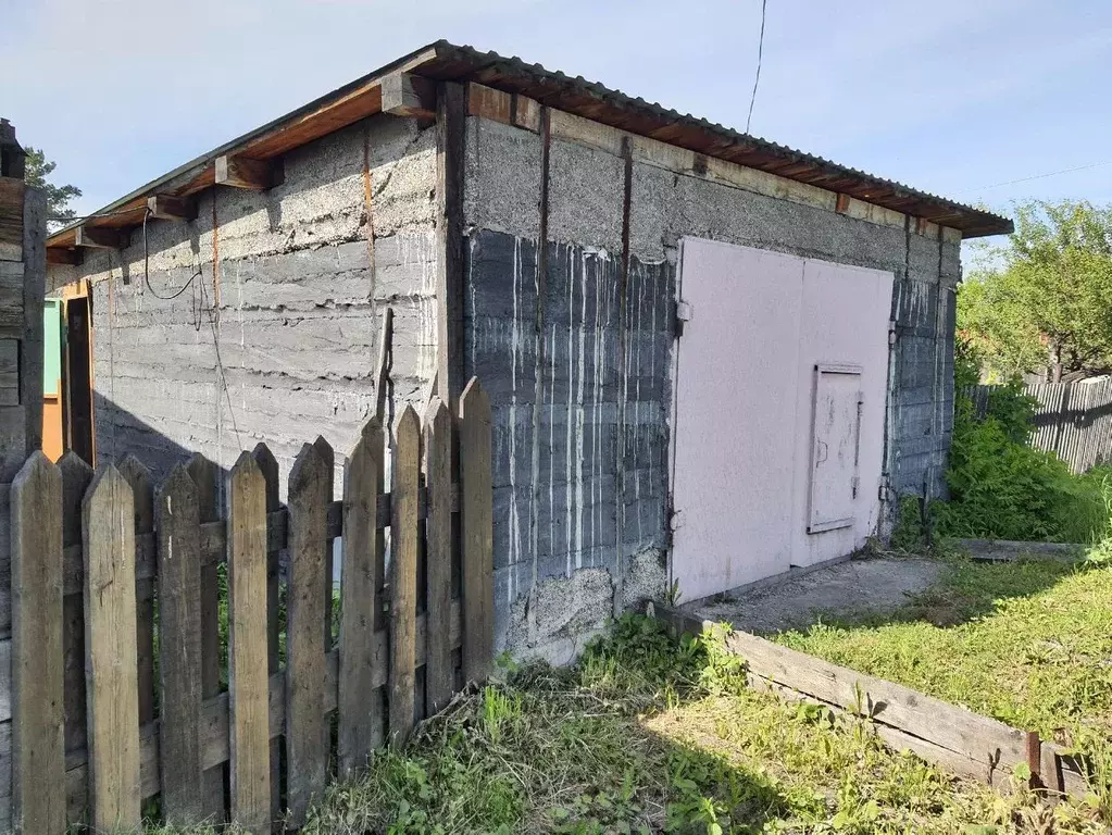 Дом в Кемеровская область, Мыски Болотная ул. (56 м) - Фото 1