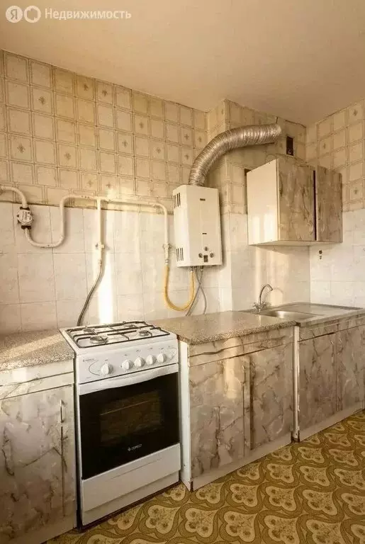 3-комнатная квартира: село Ташла, улица Дружбы, 8А (70.3 м) - Фото 1