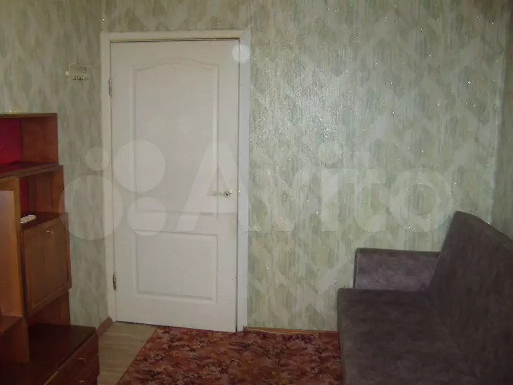 Комната 14 м в 2-к., 8/9 эт. - Фото 0