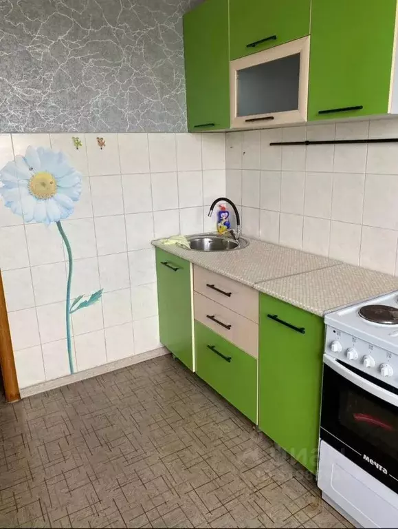3-к кв. Красноярский край, Красноярск ул. Вильского, 7А (68.5 м) - Фото 0