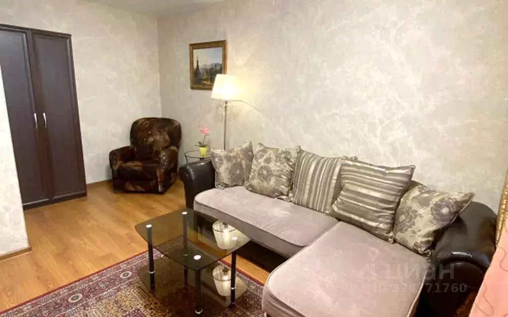 Комната Коми, Ухта Тиманская ул., 11 - Фото 1