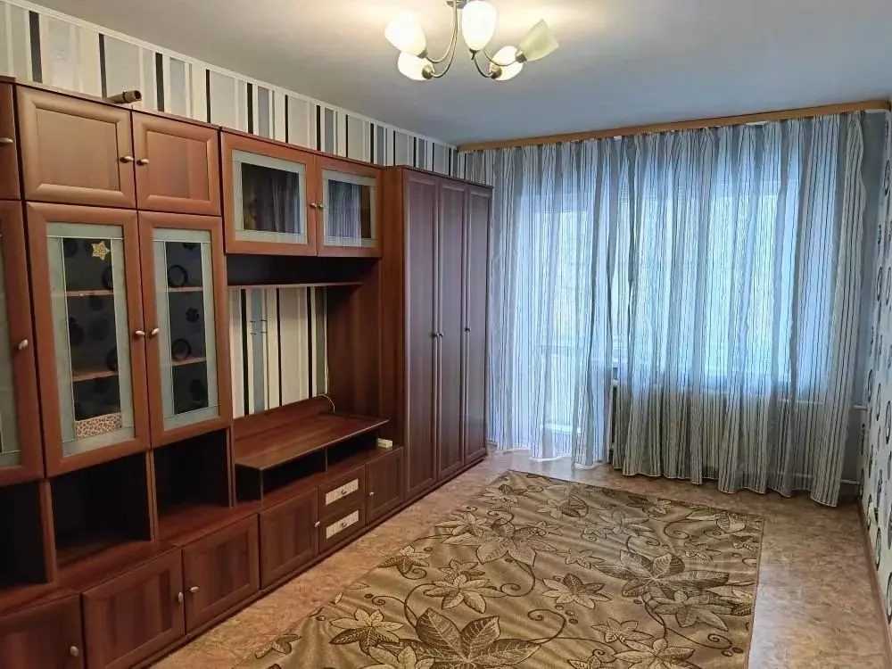 2-к кв. Омская область, Омск просп. Мира, 38а (44.0 м) - Фото 1