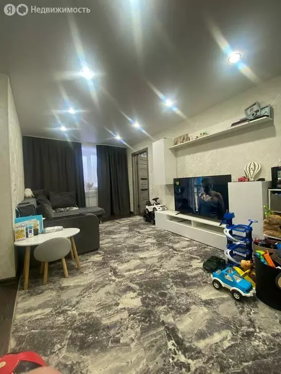 2-комнатная квартира: Дзержинск, улица Революции, 19 (42.7 м) - Фото 2