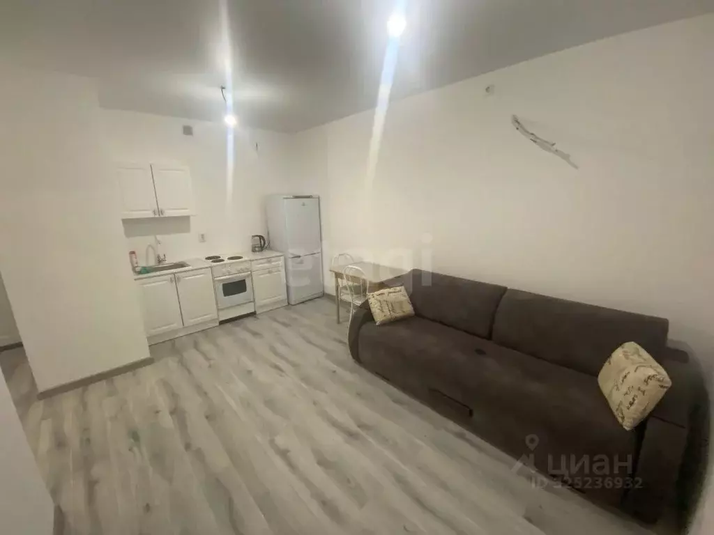 1-к кв. Тюменская область, Тюмень ул. Николая Глебова, 4 (34.1 м) - Фото 1