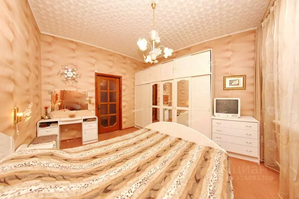4-к кв. Тульская область, Тула ул. Смидович, 6 (73.5 м) - Фото 1