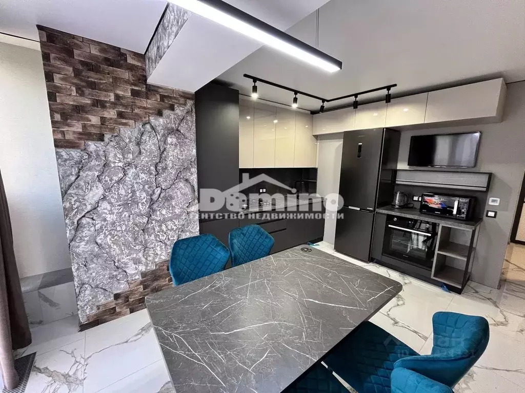 2-к кв. Калужская область, Калуга ул. Фомушина, 33 (62.0 м) - Фото 2