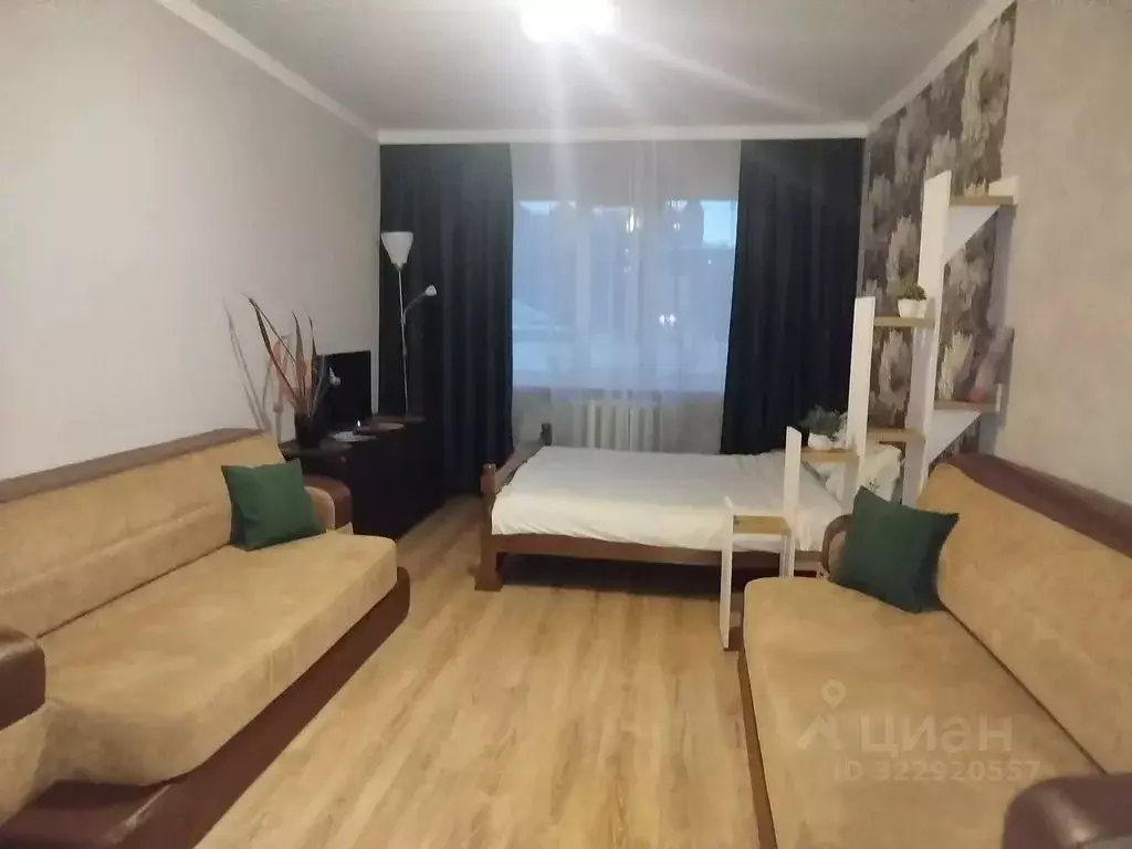 1-к кв. Брянская область, Брянск Красноармейская ул., 42 (46.0 м) - Фото 1