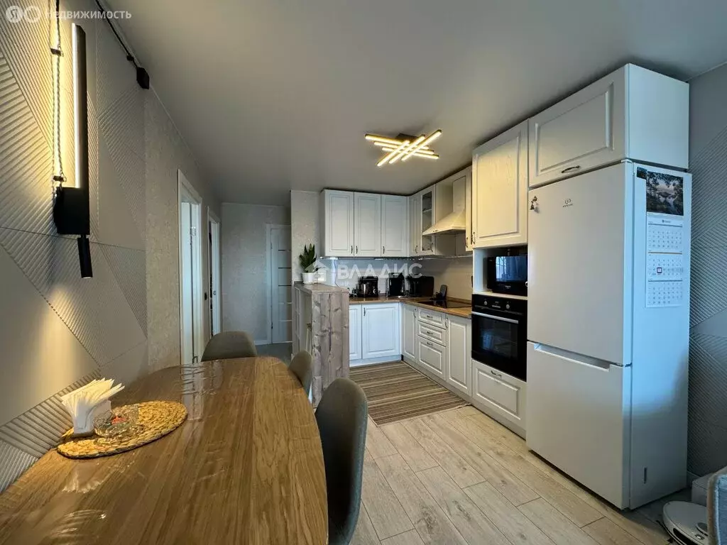 2-комнатная квартира: Вологда, Белозерское шоссе, 10 (70.2 м) - Фото 2