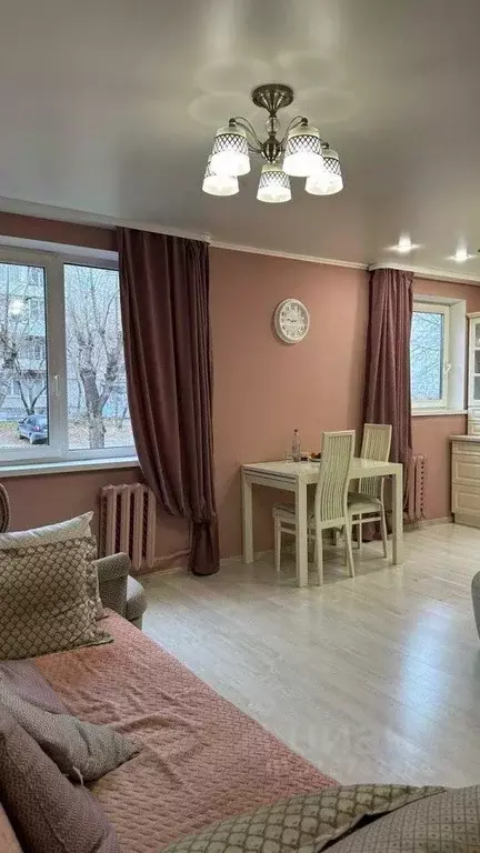 3-к кв. Свердловская область, Екатеринбург ул. Заводская, 43к3 (57.3 ... - Фото 0