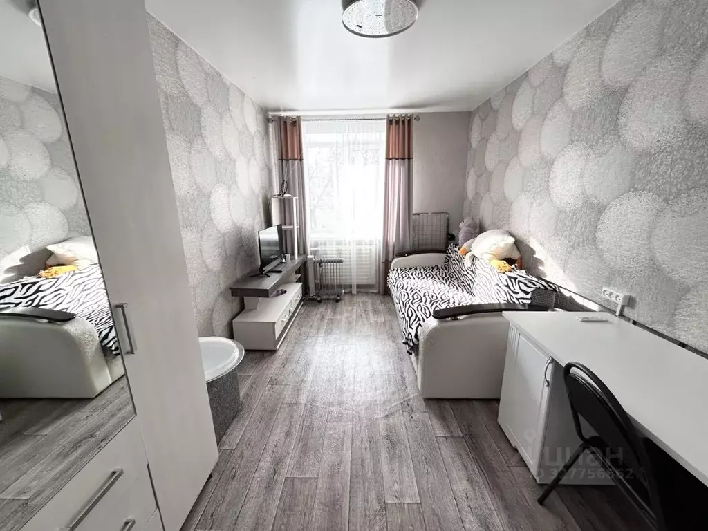 Комната Удмуртия, Ижевск ул. Воровского, 118 (18.0 м) - Фото 1