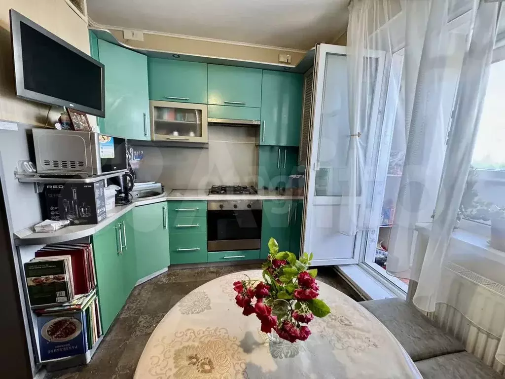 3-к. квартира, 63 м, 3/10 эт. - Фото 1