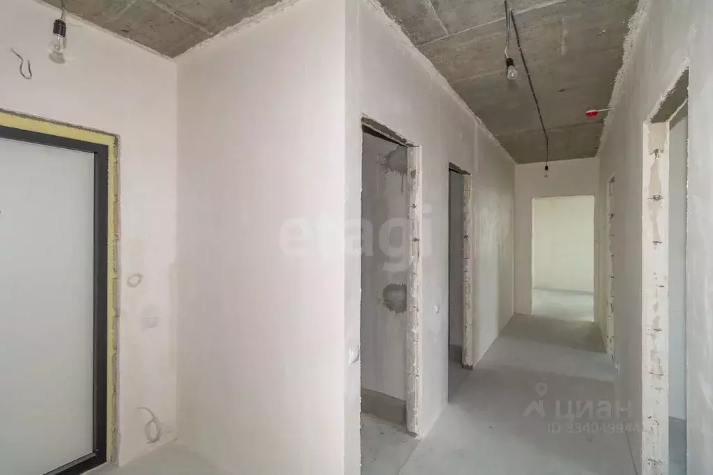 2-к кв. Тюменская область, Тюмень ул. Мельникайте, 2к17 (59.9 м) - Фото 1