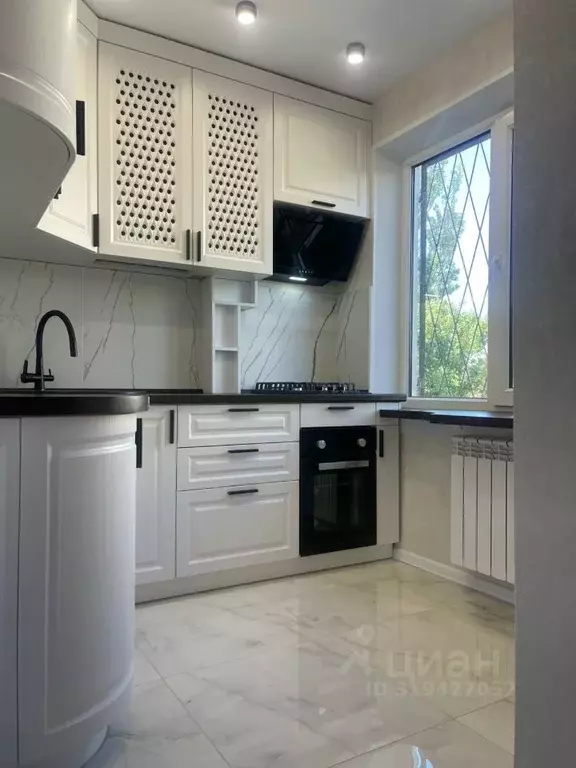 2-к кв. Крым, Керчь ул. Сморжевского, 2 (46.0 м) - Фото 0