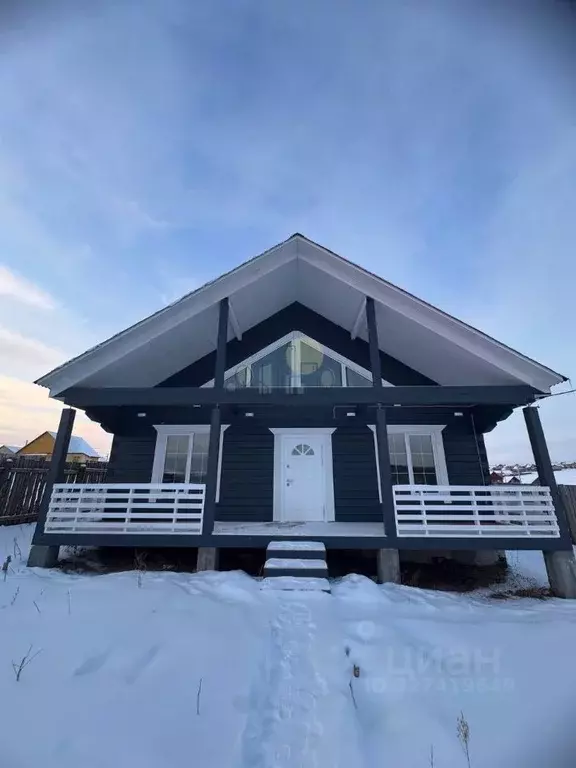 Дом в Иркутская область, Иркутский муниципальный округ, д. Куда ул. ... - Фото 1