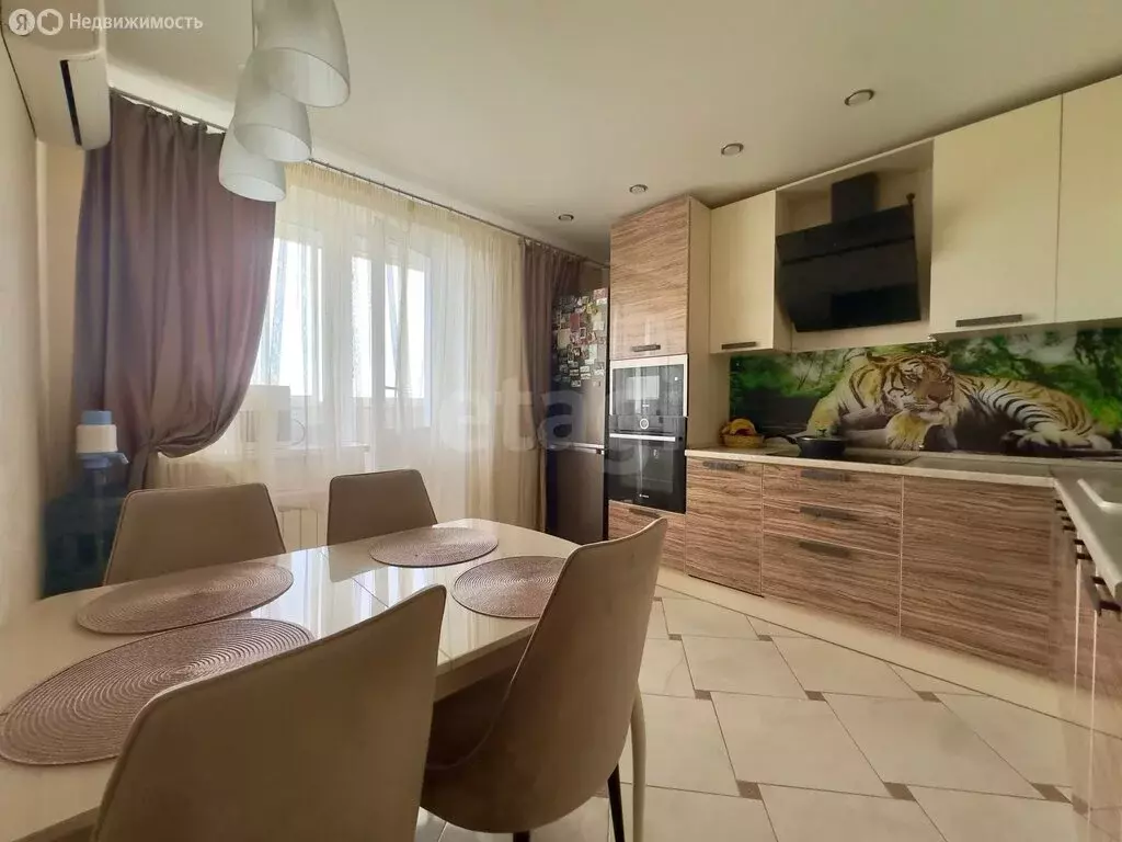 3-комнатная квартира: Воскресенск, Рабочая улица, 117 (83.9 м) - Фото 1