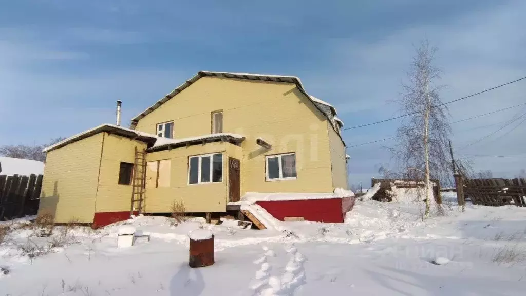 Дом в Саха (Якутия), Якутск Марха мкр, проезд Яркий Луч, 2 (178 м) - Фото 1