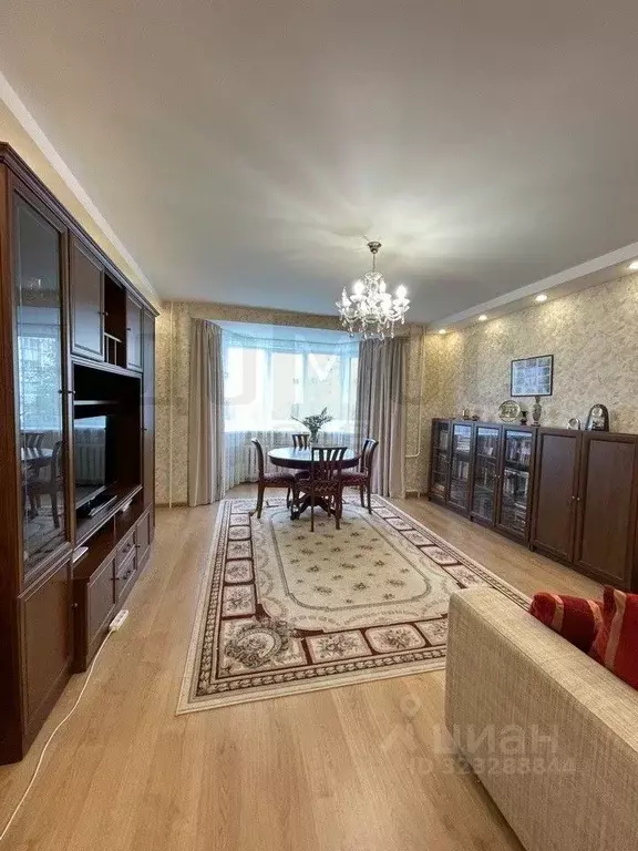 3-к кв. Свердловская область, Екатеринбург ул. Маршала Жукова, 11 ... - Фото 1