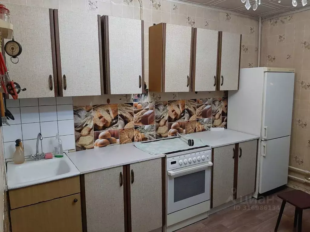 1-к кв. Москва ул. Горбунова, 10К2 (35.0 м) - Фото 0