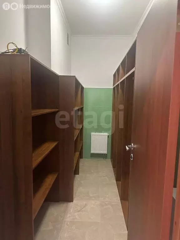 Дом в Малые Вязёмы, Петровское шоссе, 1 (200 м) - Фото 0