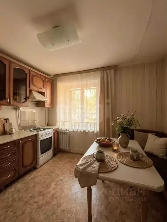 3-к кв. Чувашия, Чебоксары ул. Ленинского Комсомола, 52 (75.9 м) - Фото 1